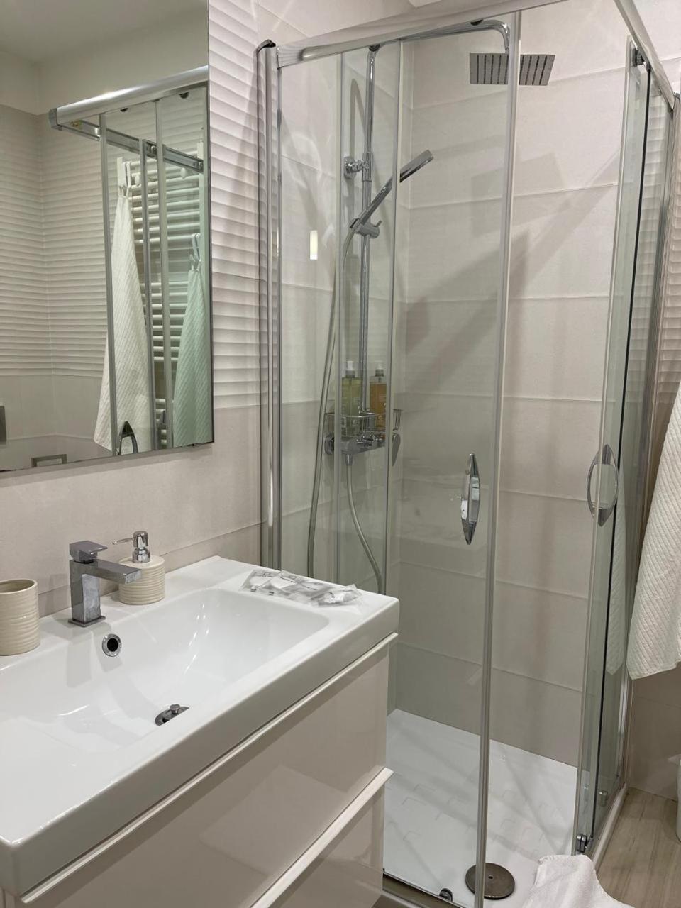 Margherita Apartment Bari Bagian luar foto