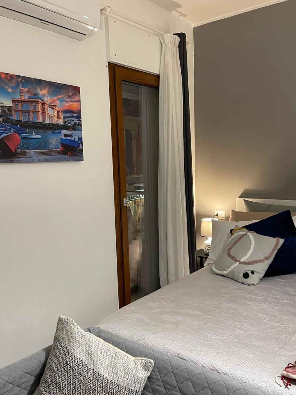 Margherita Apartment Bari Bagian luar foto