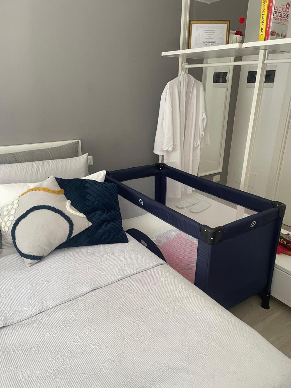 Margherita Apartment Bari Bagian luar foto